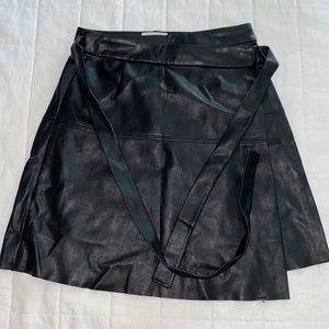 Wilfred leather skirt